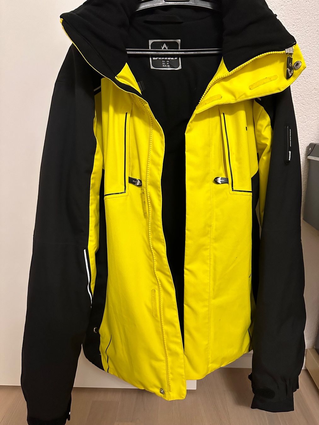 Völkl Giacche: Völkl Ski jacket – Usato da Gümligen venduto da aig_7jjx 1