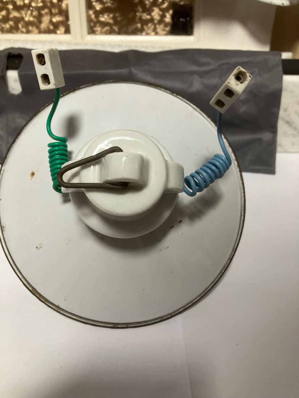 Lampade: Lampada in ceramica con email – Usato da Sagno venduto da ang_fs6n 1