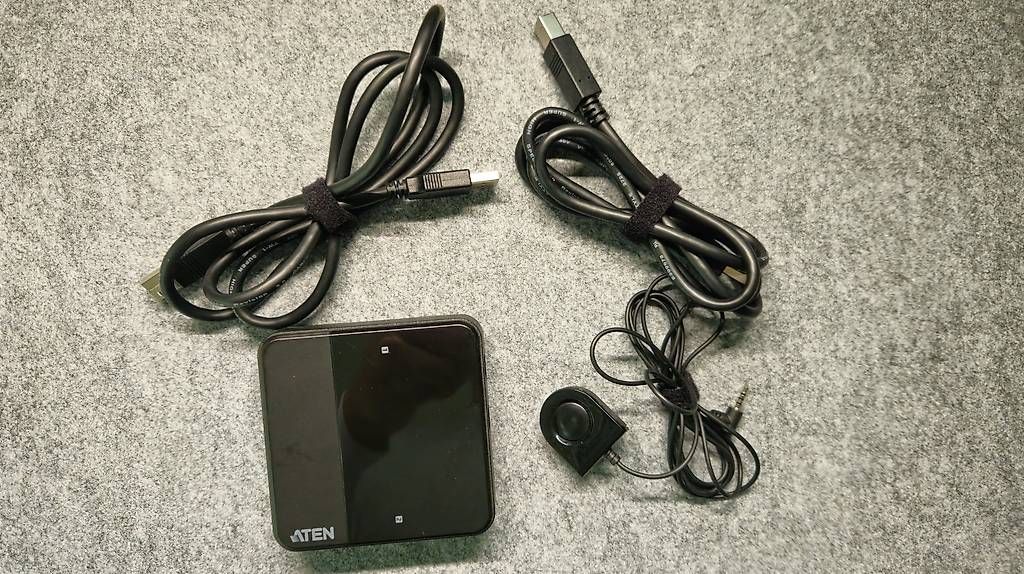Hub & Switch: USB Switch - Aten USB 3.0 Sharing Switch: 2 Port – Usato da Zürich venduto da adijudo 1