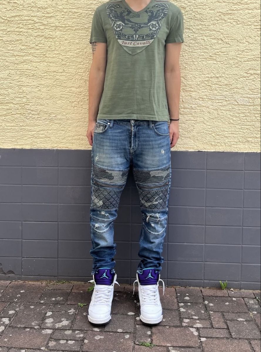 Guess Jeans: GUESS 2000s Camo Biker Jeans – Usato da Adliswil venduto da mikkital