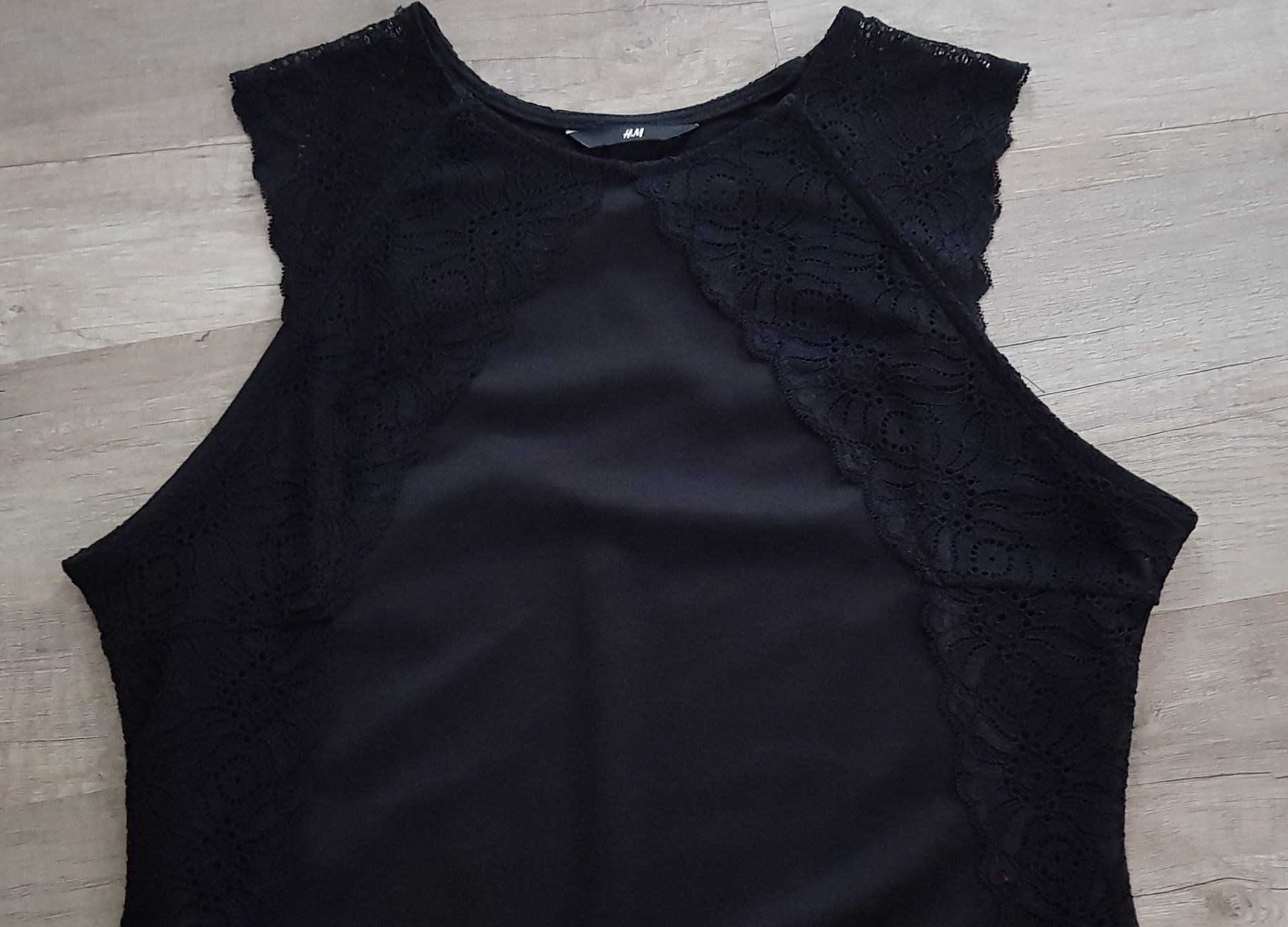Vestiti: Elegantes Kleid mit Spitzendetails Gr. 40 – Nuovo (secondo la descrizione) da Kriens venduto da angelaruediger 1