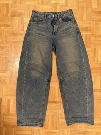 GU barrel jeans size M