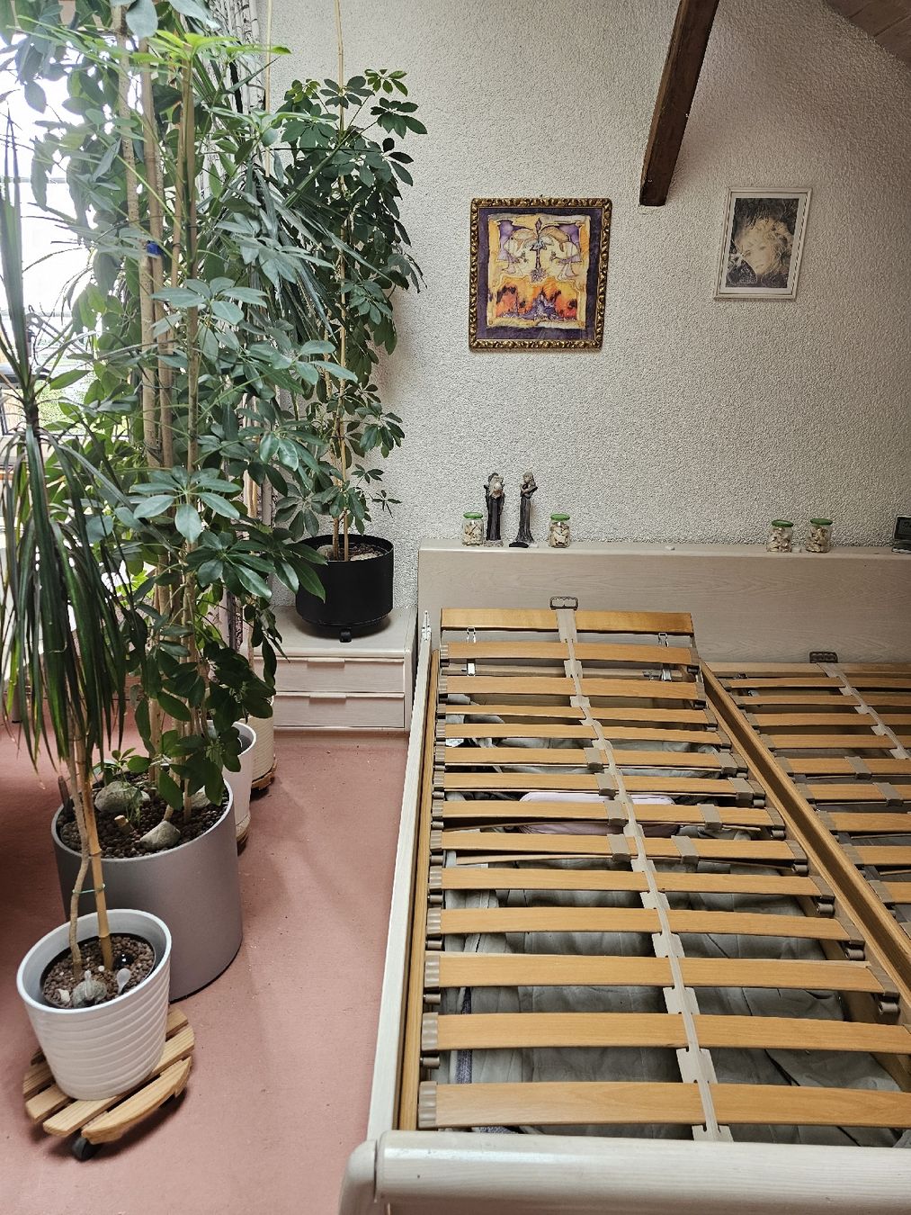 Letti: Doppelbett Länge 2m 20cm Breite 1m 90cm  – Usato da Tägerwilen venduto da rmaerk 1