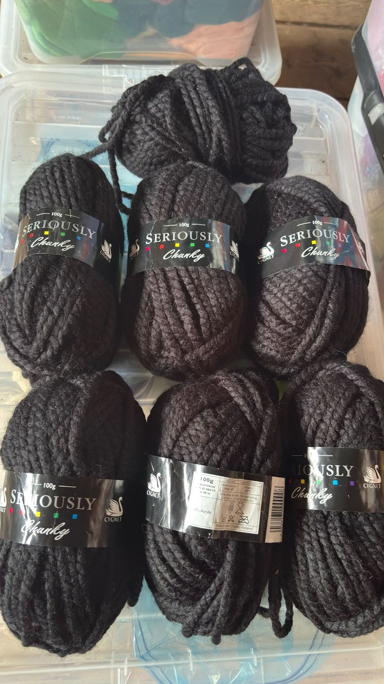 Lana: 6 x 100g chunky Strickwolle by cygnet – Nuovo (secondo la descrizione) da Bottenwil venduto da sus_mzx2