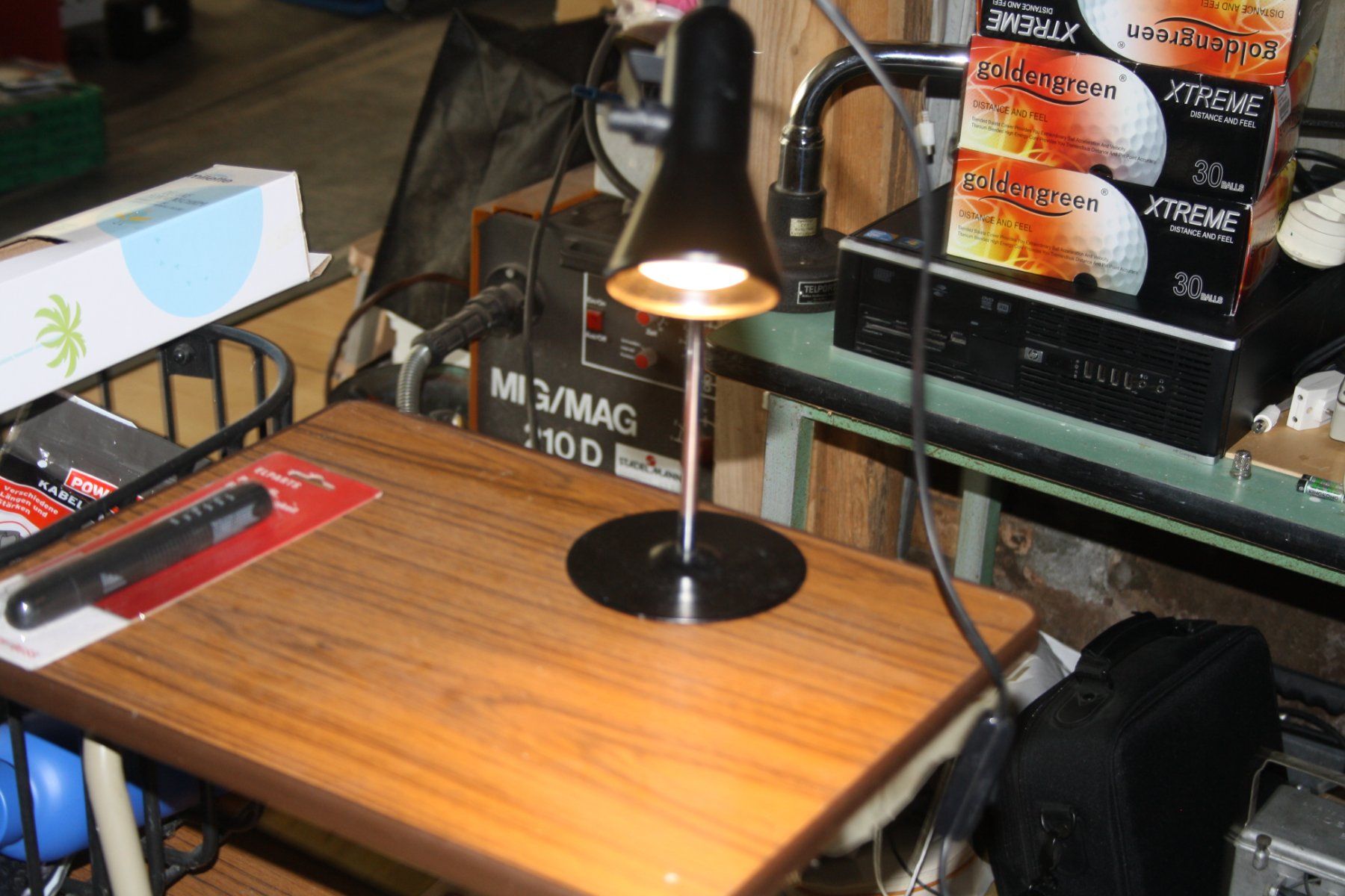 Lampen: TISCHLAMPE VINTAGE DESIGNKLSSIKER LAMPE – Gebraucht aus Wauwil von Pneuedy 1