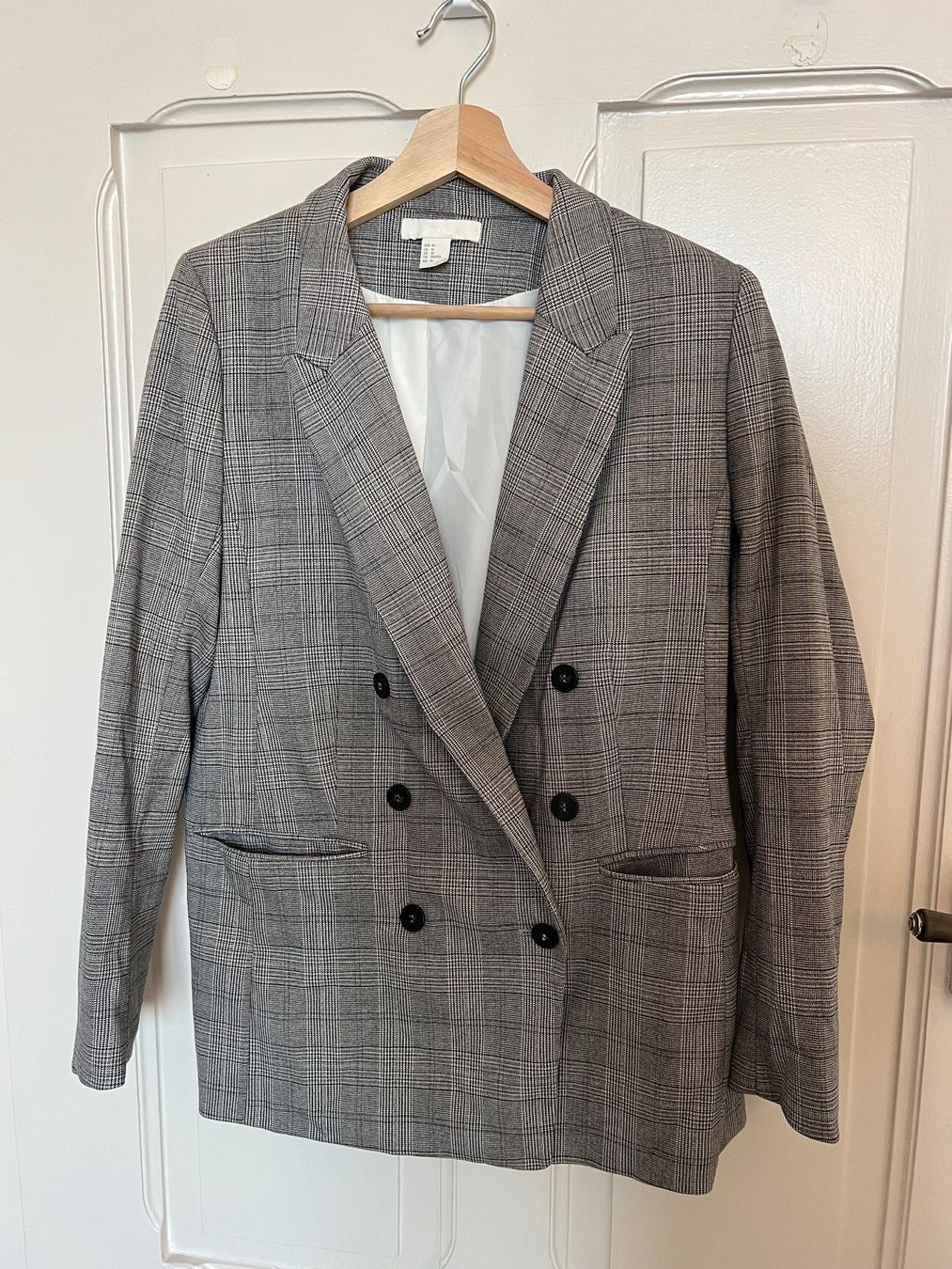 H&M Giacche: Blazer H&M à carreaux taille 40 élégant – Usato da Neuchâtel venduto da Thesebootsaremadeforwalking