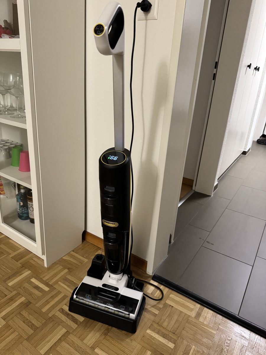 Aspirapolveri & Accessori: Karcher FCV 4  – Usato da Marly venduto da FABSIL 4