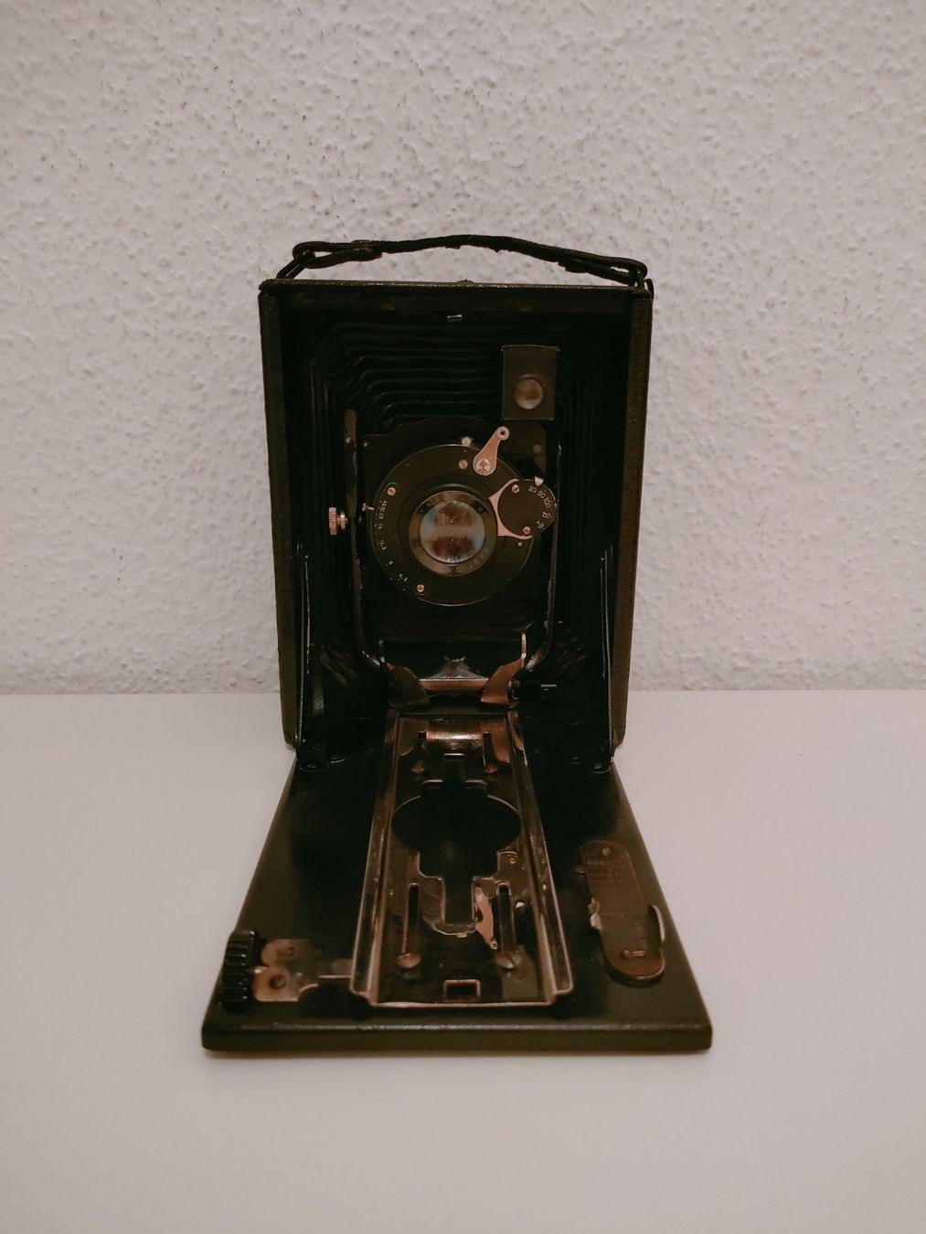 Kamera: Wunderschöne & antike Rollfilmkamera – Gebraucht aus Dietikon von Tucumano1981