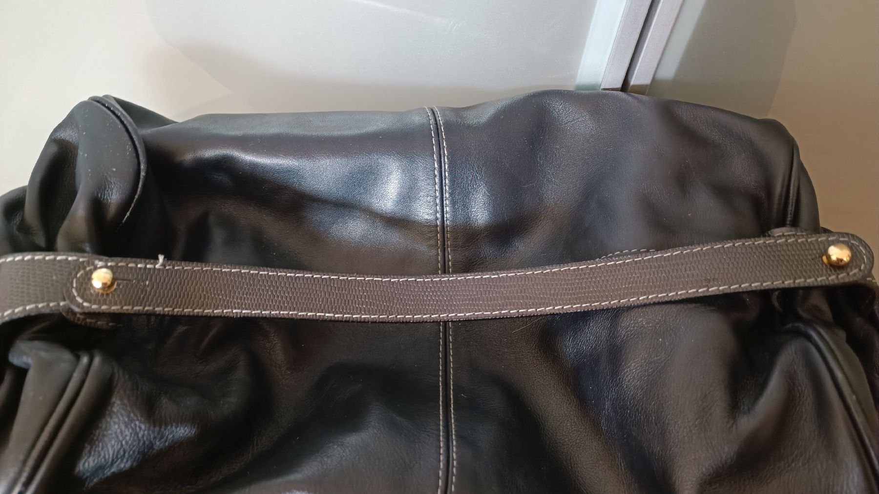 Bally Borse da donna: Elegante schwarze Ledertasche – Usato da Baden venduto da zuppel 5