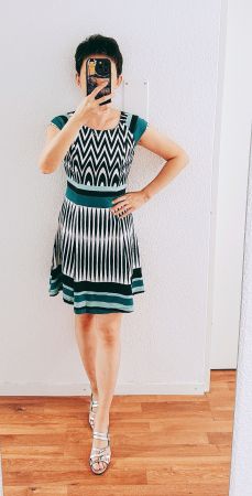 Neuwertig! Kleid aus Seide, Sommerkleid, cool und leicht