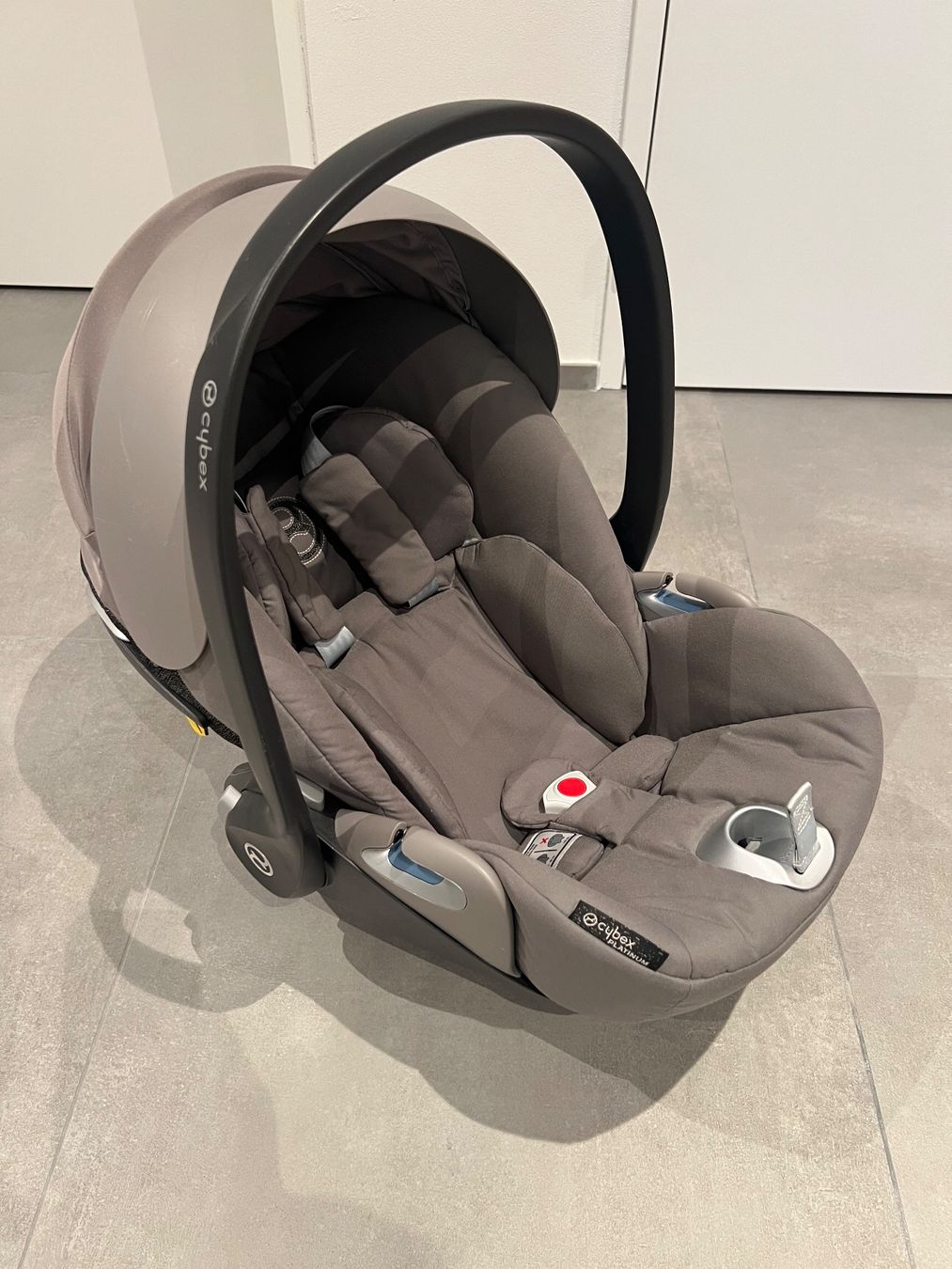 Cybex Bauch- & Rückentragen: Cybex Cloud Z i-Size Babyschale – Gebraucht aus Ottenbach von fab_pk8k