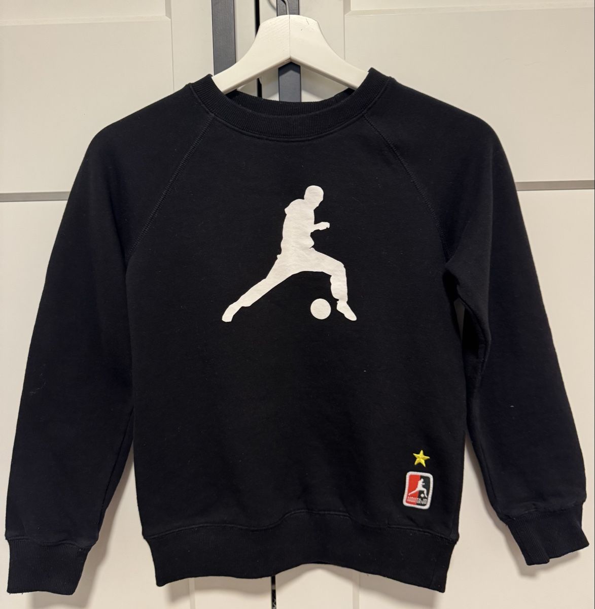 Lotti & Set di vestiti: 5 Jungen Pullover Gr. 135-140  – Usato da Zürich venduto da iry_9mbn 9