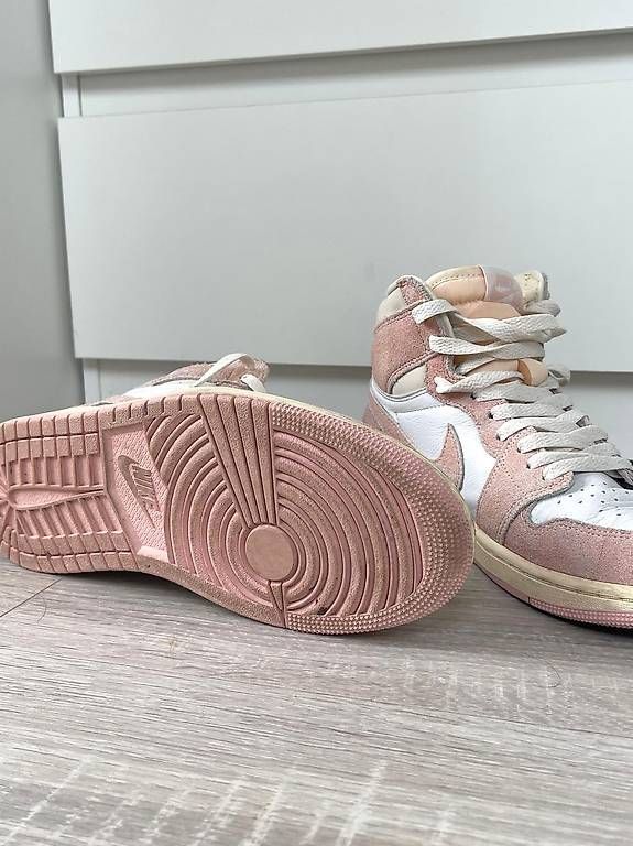 Jordan Scarpe da donna: Jordan 1 Retro High OG Washed Pink – Usato da Gossau ZH venduto da ulano 1