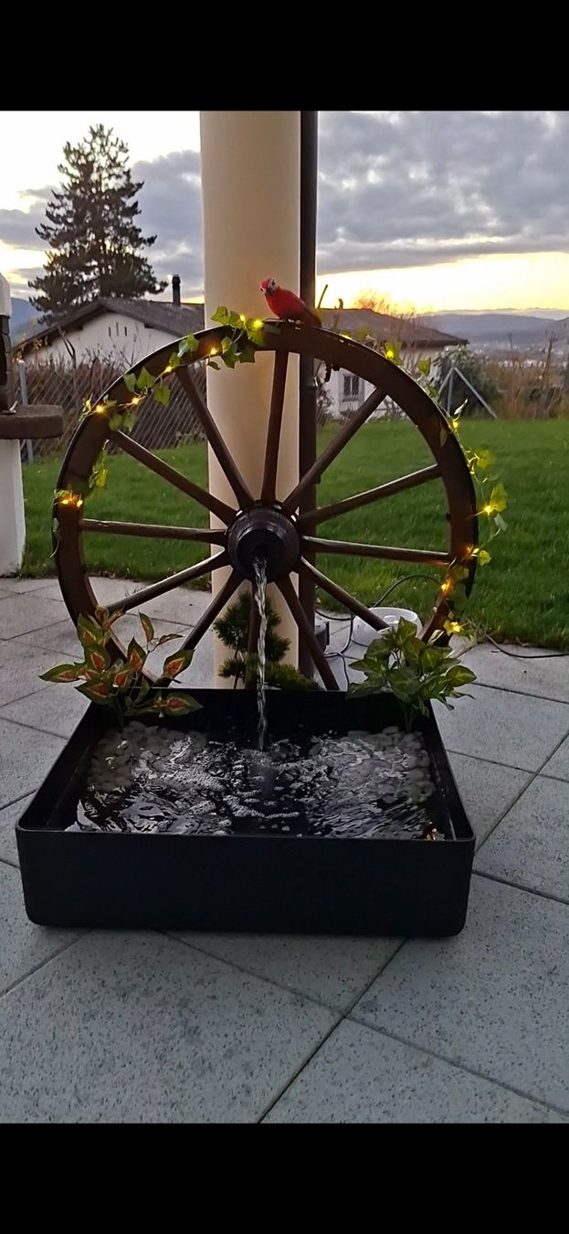 Pneumatici & Ruote complete: Roue de char fontaine à eau – Usato da Vicques venduto da Laffaire11