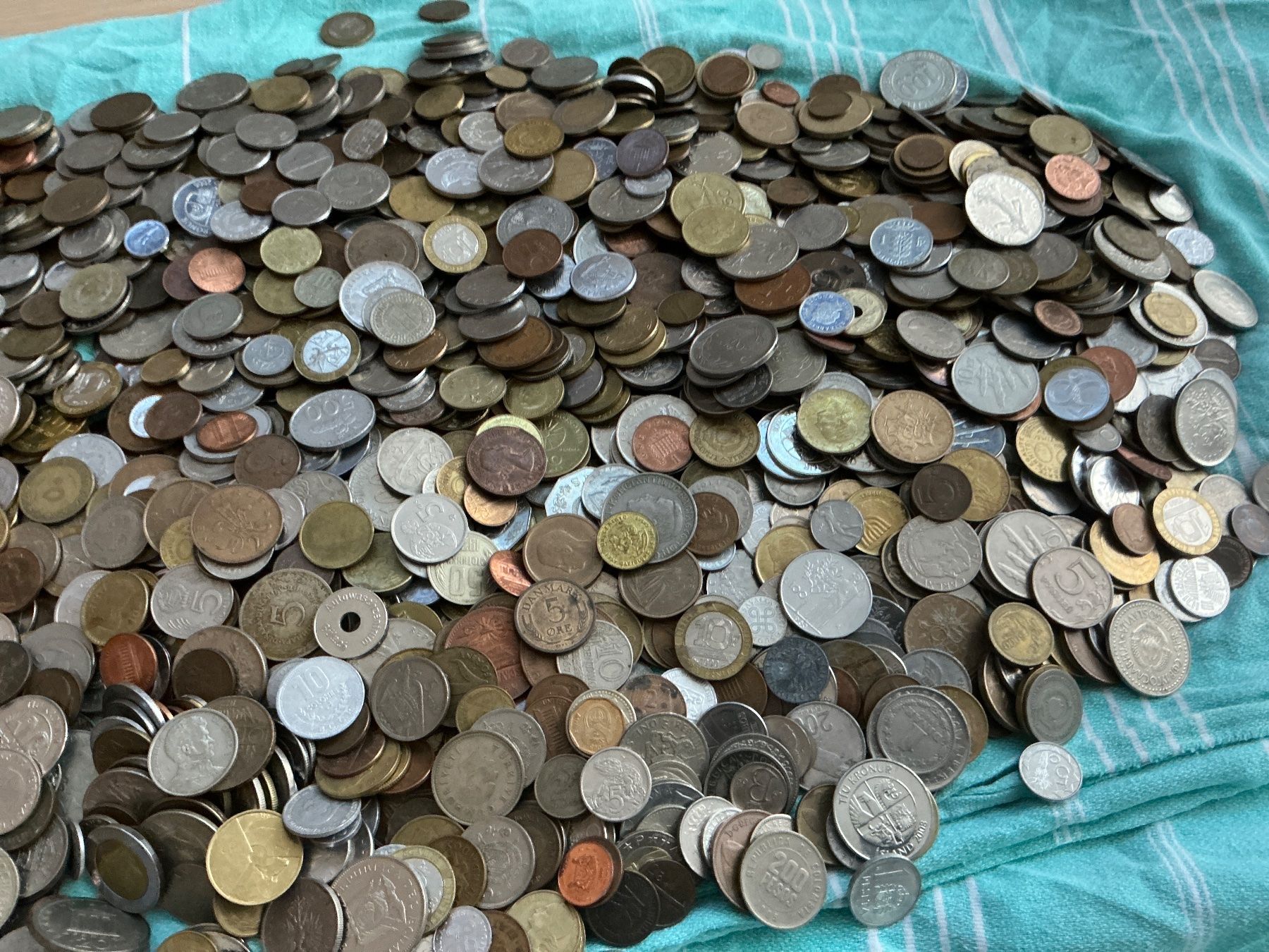 Alle Münzen: 9 Kg weltweit Lot G – Gebraucht aus Dietikon von Numi2000 2