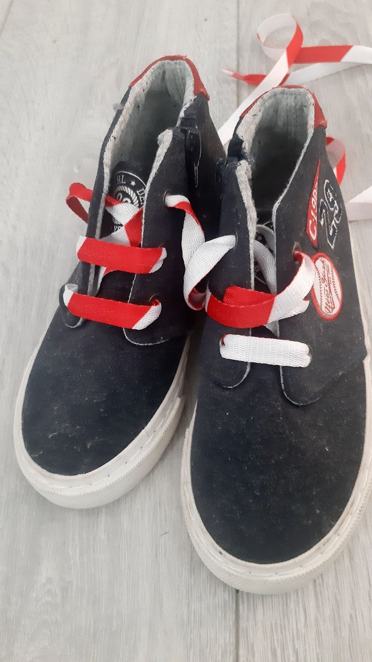 Schuhe für Jungen: Kinderschuhe Gr 26 (UK 9) – Neu (gemäss Beschreibung) aus Scherz von taa_sf6g