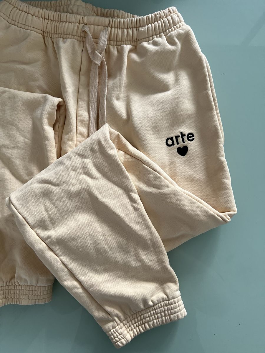 Pantaloni: Arte Antwerp Jogging Pants – Usato da Renens VD venduto da ale_q6bz 4