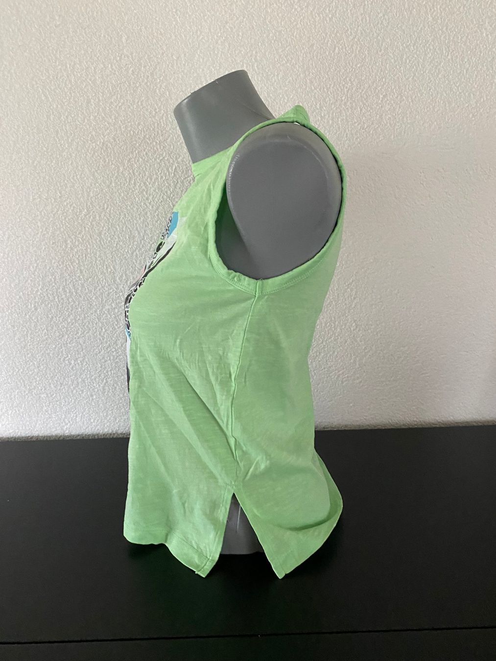 Esprit T-shirt: Shirt Top Esprit - Hellgrün - Grösse XS – Usato da Eschenbach SG venduto da Peachick 1