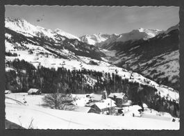 Pany Aussicht gegen Klosters im Winter