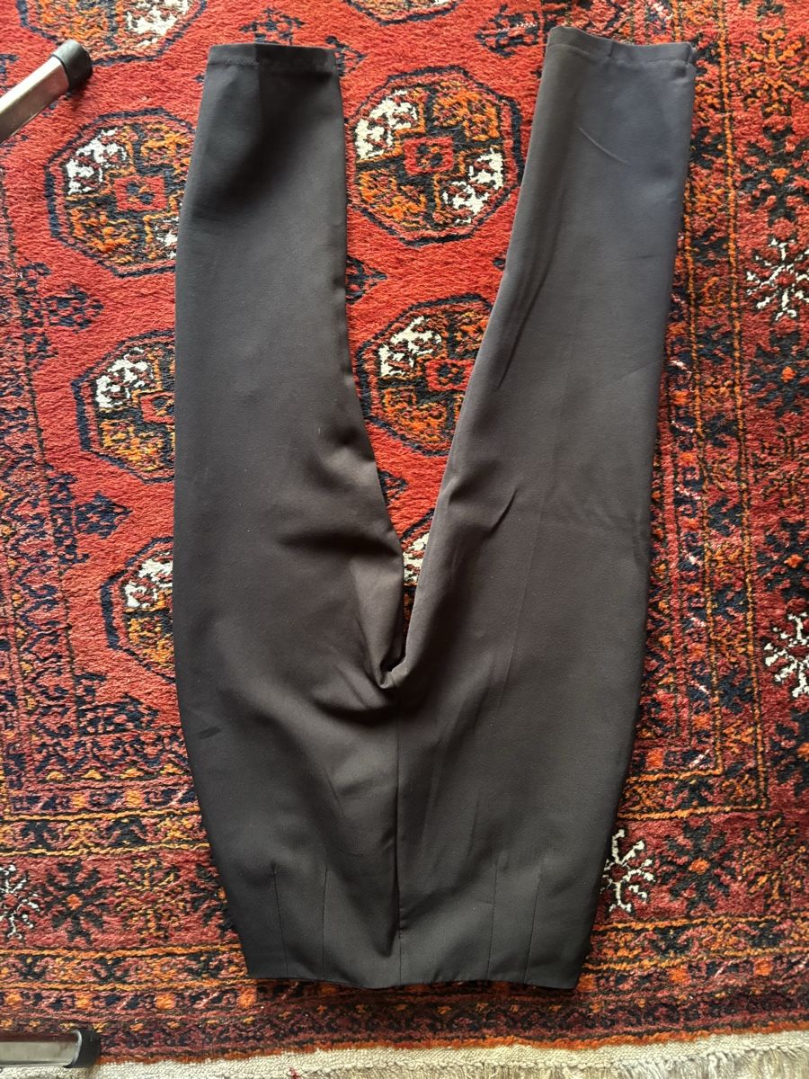Pantaloni: Stoffhose Gr. S schwarz  – Usato da Kaltbrunn venduto da Modern 2
