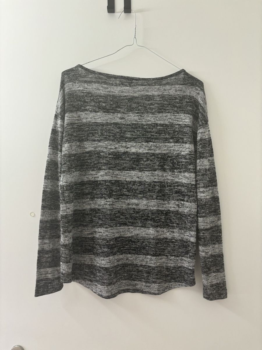 Pullover & Sweatshirts: Leichter Pullover – Gebraucht aus Oftringen von violetta9 2