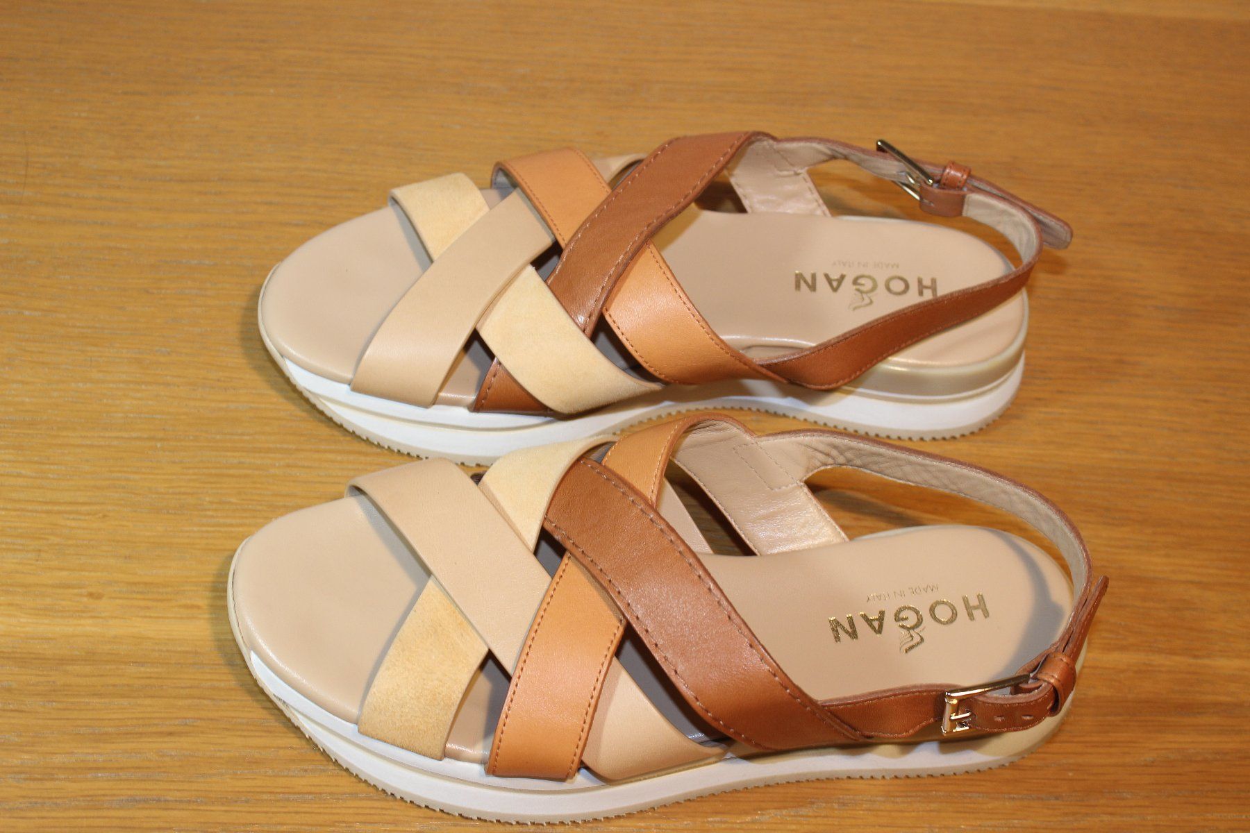 Hogan Scarpe da donna: HOGAN Damensandale, Gr. 39 – Usato da Basel venduto da Mila_Graf 2