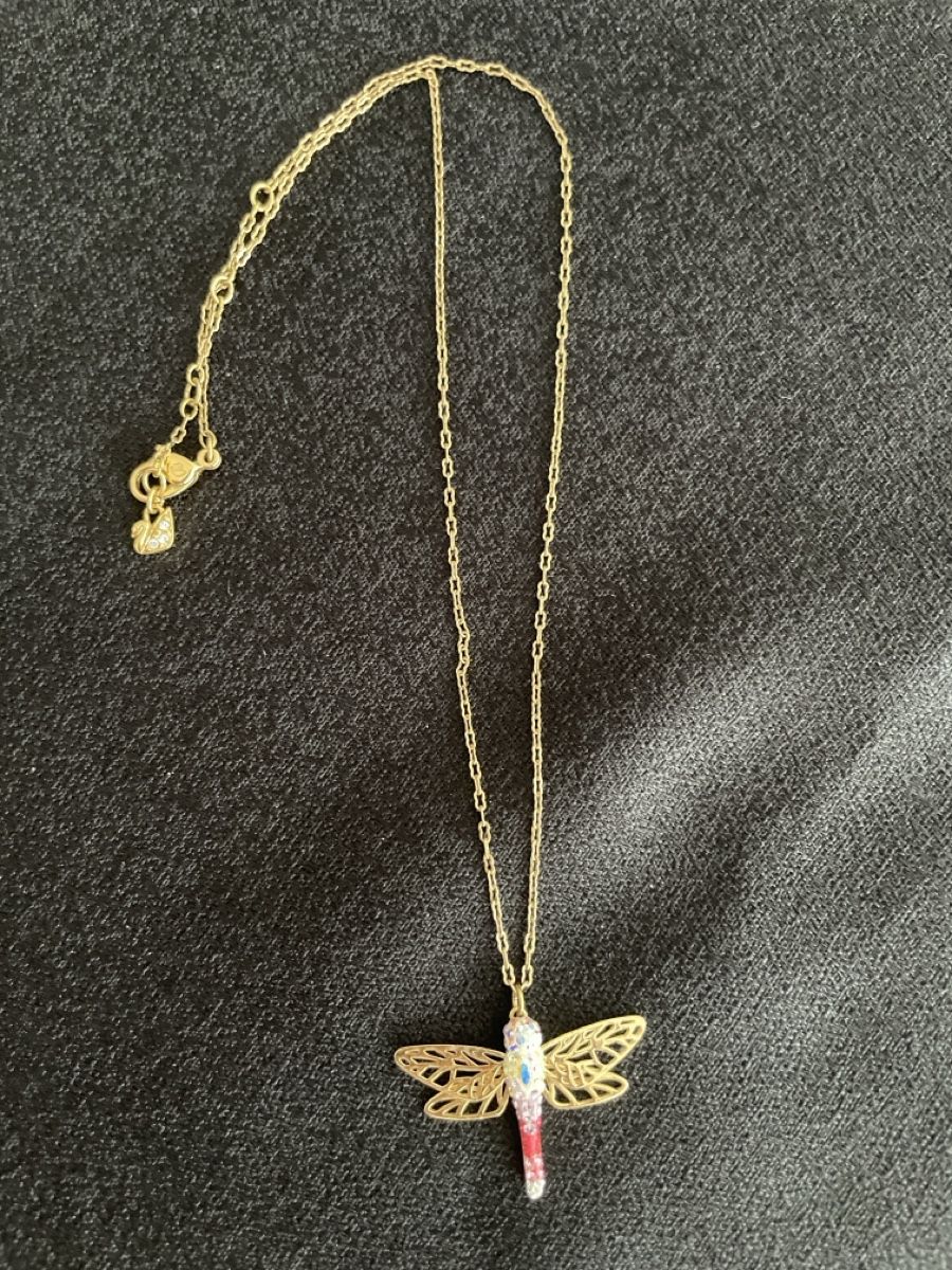 Swarovski Ketten: Swarovski Kette mit Libellen Anhänger – Neu (gemäss Beschreibung) aus Winterthur von sch_yc9l