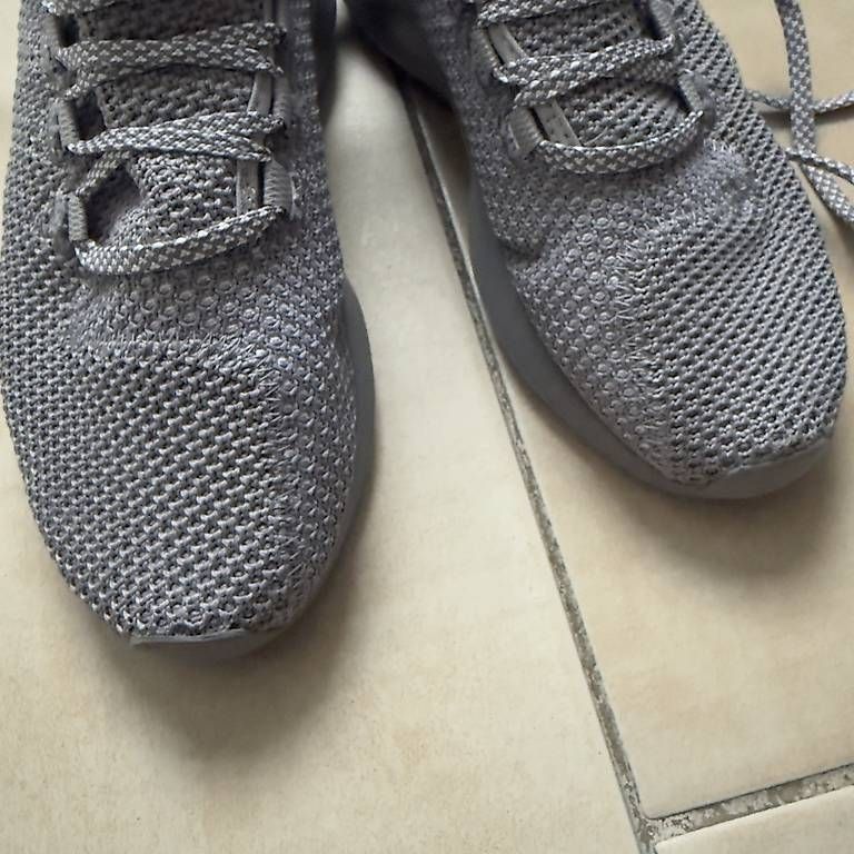 Scarpe da donna: Adidas Tubular Shadow Sneaker grau Gr.36 2/3 – Usato da Lommiswil venduto da ivc_zt7z 1