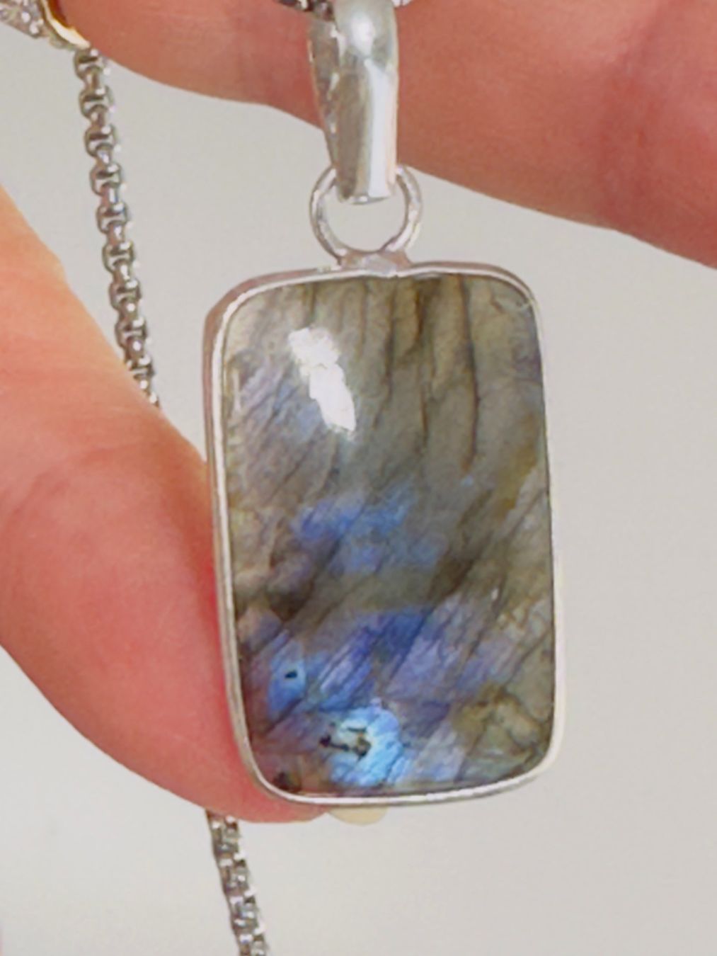Catenine: Labradorite necklace – Nuovo e nell'imballaggio originale da Genève venduto da AGBERG 2