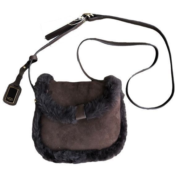 Ugg Borse da donna: Sac UGG Crossbody Chocolate – Nuovo e nell'imballaggio originale da Orbe venduto da D-stockFactory-Orbe