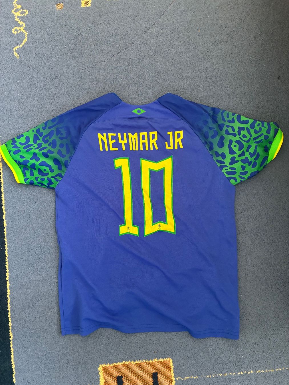 Nike Canottiere & Pantaloni: Neymar Jr. Brasilien Trikot – Nuovo (secondo la descrizione) da Dielsdorf venduto da aid_6lk7 1