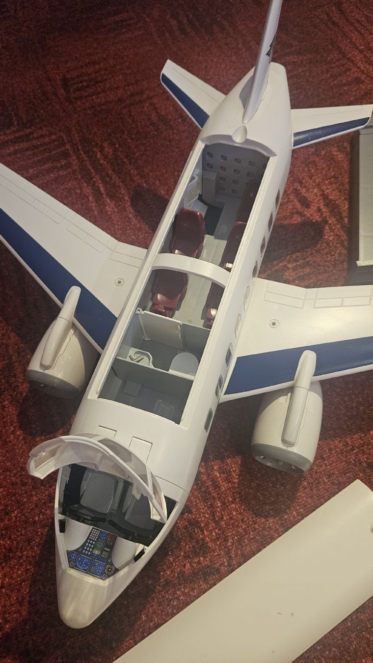 Playmobil Spielzeuge: Playmobil Passagierflugzeug mit Tower 5261-A  – Gebraucht aus Rudolfstetten von Hoppel17 1