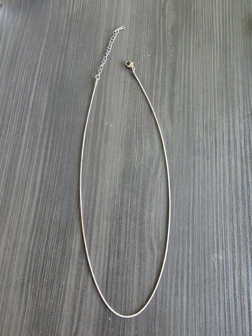 Colliers: Avaria Basic Halskette – Neuf avec emballage d'origine à Rickenbach b. Wil par VeryLovelyThings