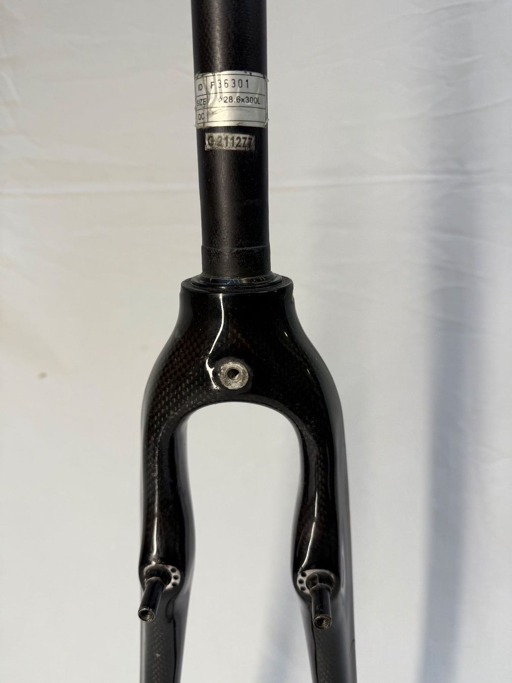 Pièces détachées: Carbon Gabel 28" – D'occasion à Bern par Arka297 4