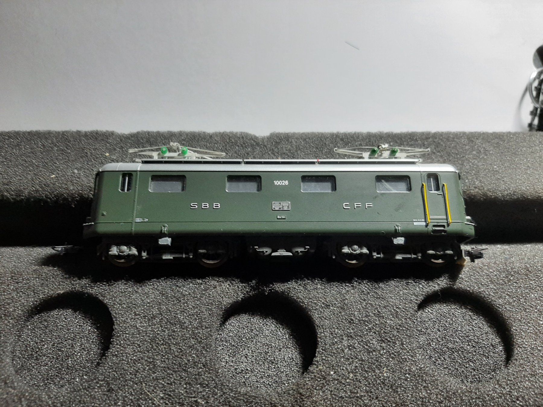 Lima Modellini di ferrovie: LIMA 208446 EDITION COLLECTION Re 4/4 I CFF – Usato da Avully venduto da RIVALIS