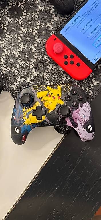 Console: Nintendo Switch OLED Bundle  – Usato da Winterthur venduto da Valii_18 2