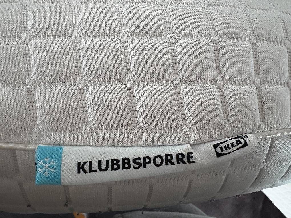 Kissen: 2x ergonomisches Kissen 44x65 – Gebraucht aus Glarus von mgi0811 3