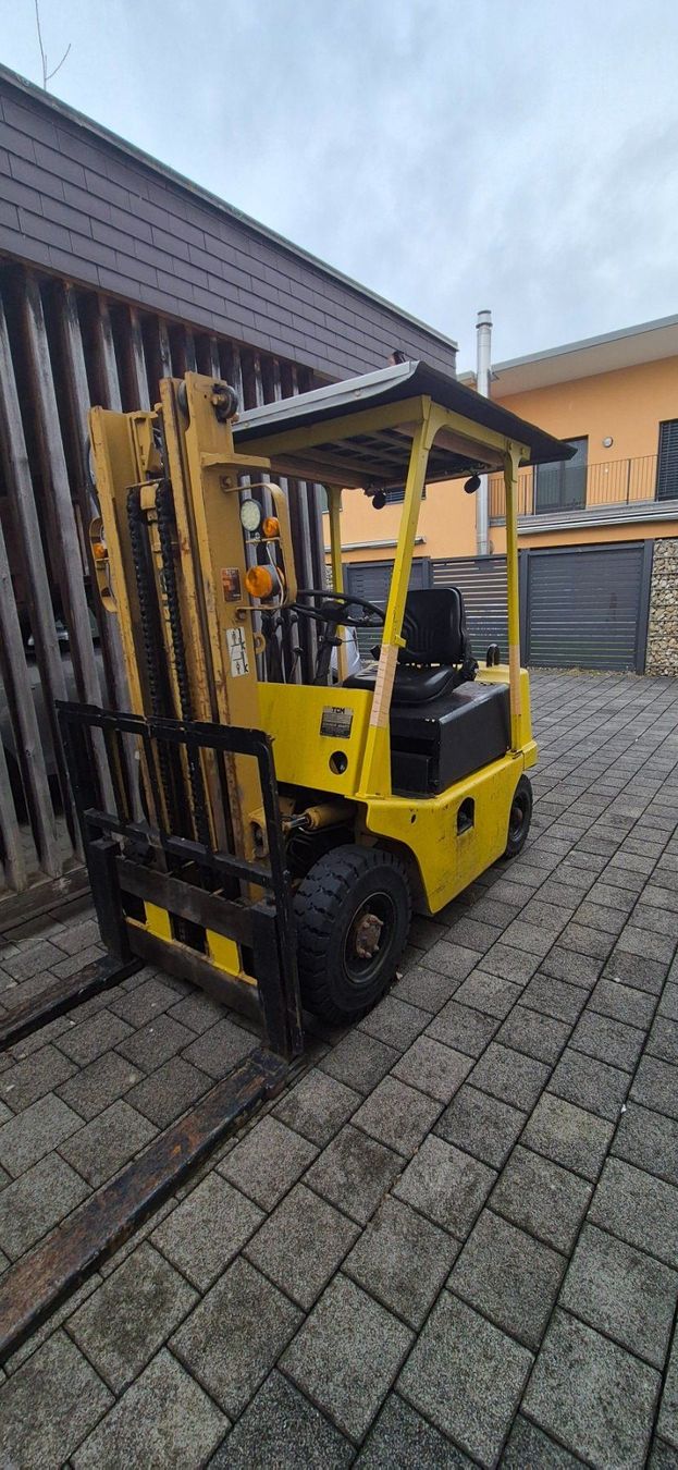 Carrelli elevatori e a forche: Stapler – Usato da Buchs SG venduto da des8318