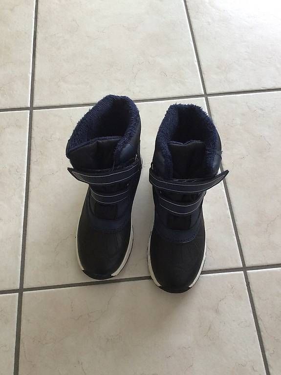 Scarpe per ragazzi: Winterstiefel Grösse 33 – Usato da Zimmerwald venduto da wuff81
