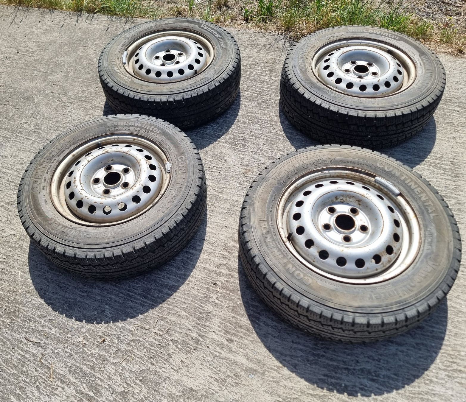 VW Veicoli commerciali: VW Bus T4 weiss – Usato da Knonau venduto da yvo_py8l 9