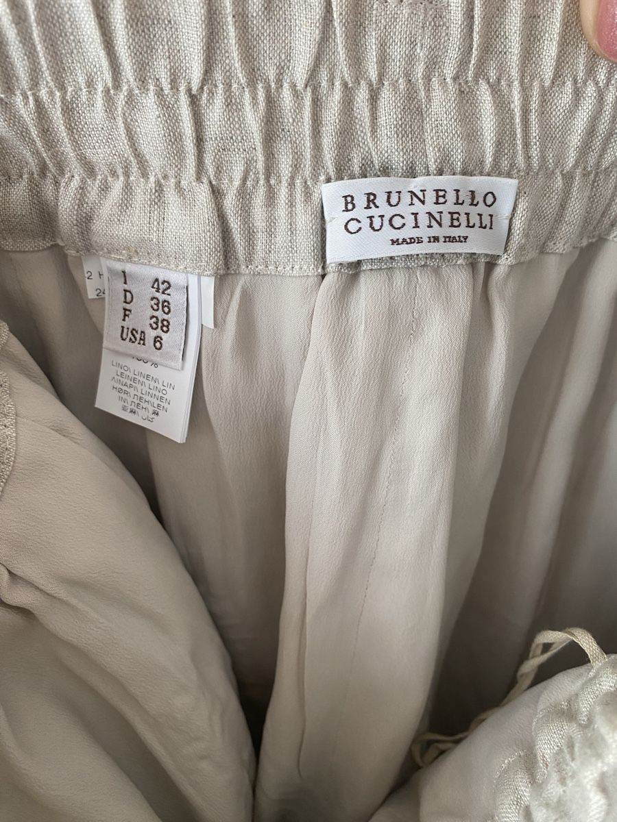 Hosen: CUCINELLI Leinenshorts NP 560.- – Gebraucht aus zürich von venezi 6