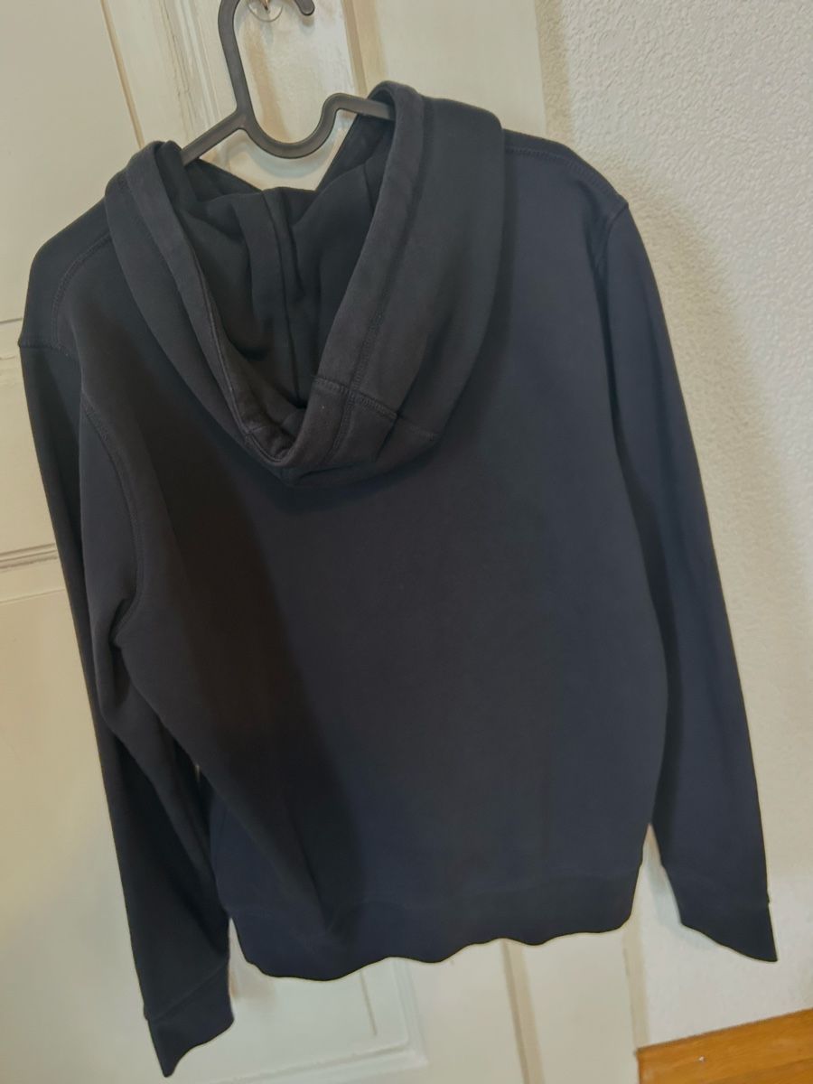 Tommy Hilfiger Maglioni & Felpe: Pull Tommy Hilfiger taille M – Usato da Renens VD venduto da nev_z7xl 1