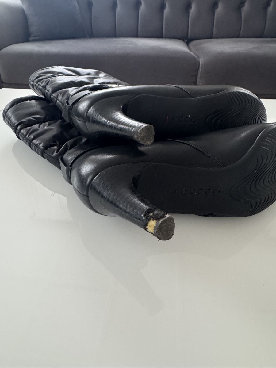Ecco Damenschuhe: Schwarze Ecco Winterstiefel, Gr. 39 – Gebraucht aus St. Margrethen SG von des_lb7v 3