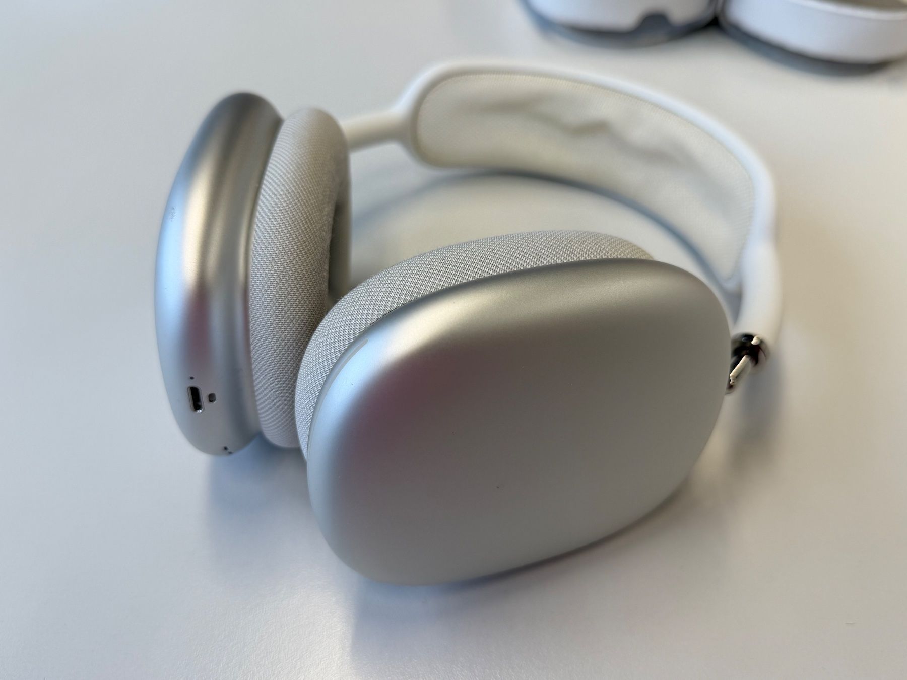 Apple Cuffie: Apple AirPods Max – Difettoso da Spreitenbach venduto da Benutzer007