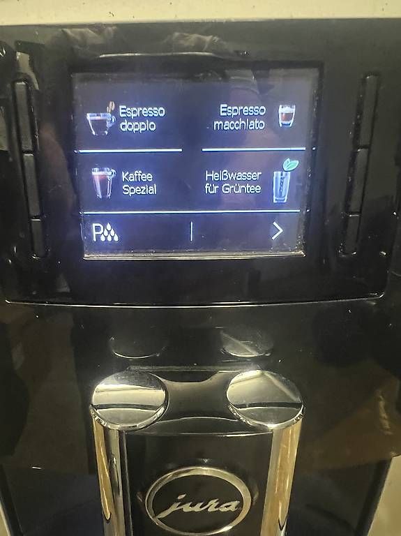 Jura Macchine per caffè & Macchine per espresso: Jura E 801 frisch revidiert – Usato da Adliswil venduto da 1sinisa1 2