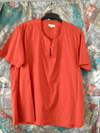 Bluse Gr. 42-44 sehr leicht, angenehm auf der Haut!!!
