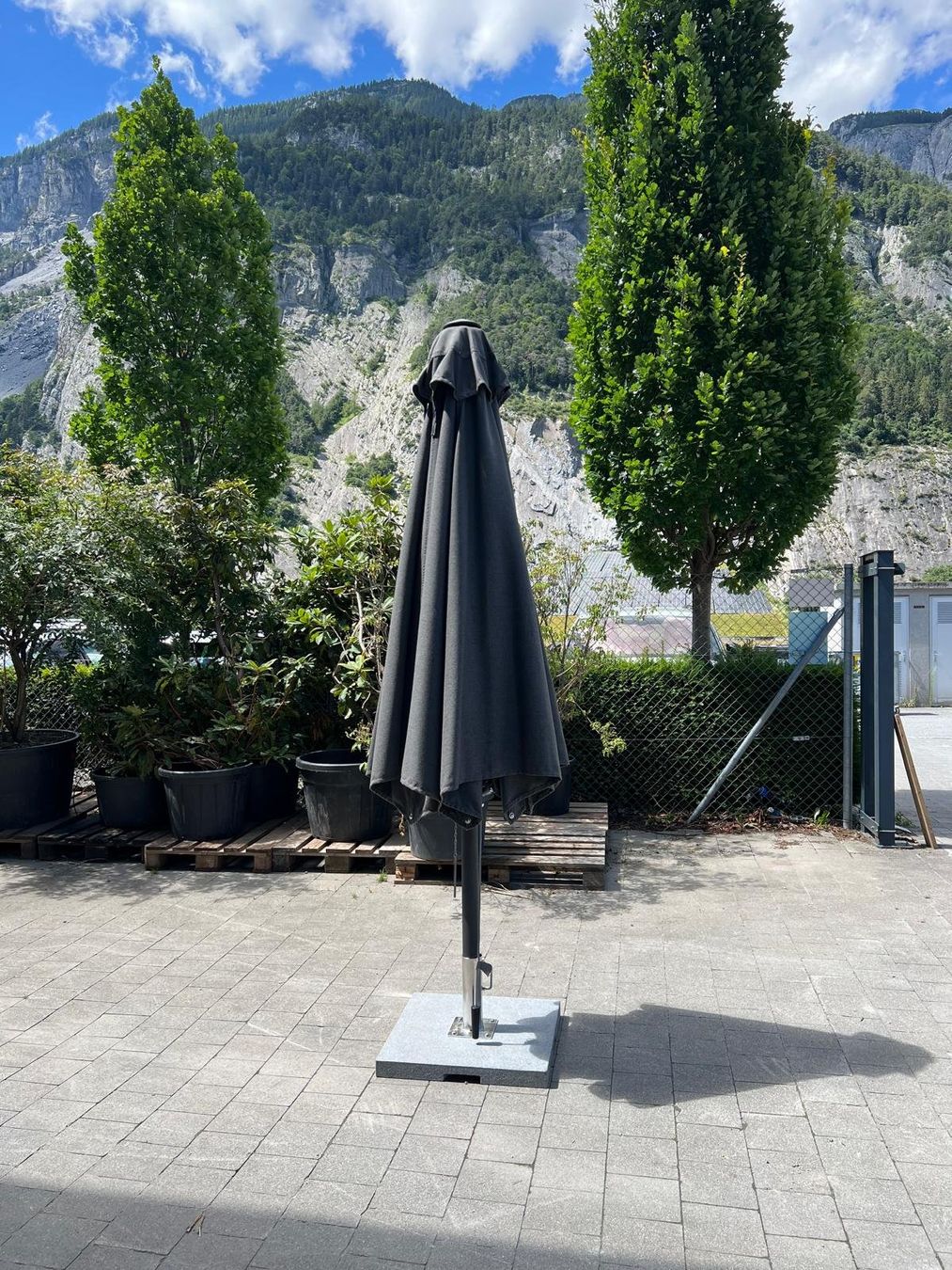 Ombrelloni: Sonnenschirm Tuuci Ocean Master – Usato da Felsberg venduto da zingggarten 5