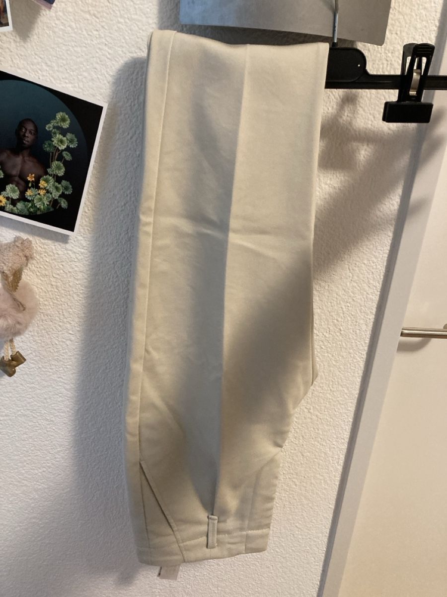 Bershka Hosen: Elegante Frauenhose – Gebraucht aus Urtenen-Schönbühl von alessibas 5