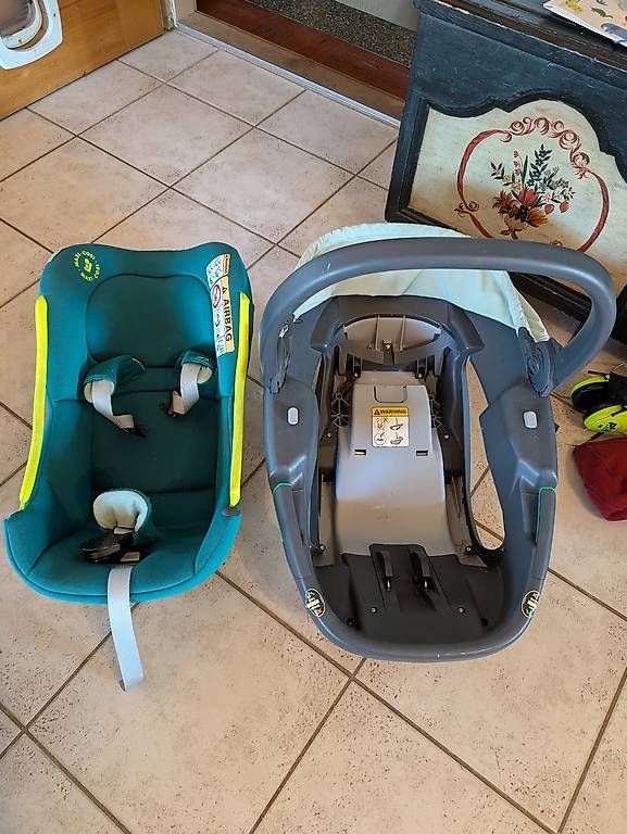 Seggiolini per auto: Maxi Cosi – Usato da Bern venduto da jochelechen