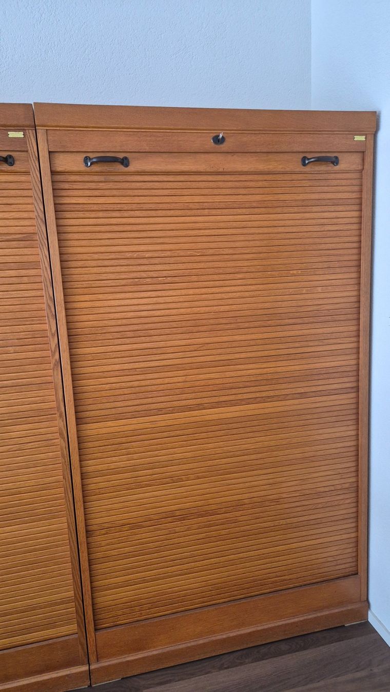 Armadi: Rollladenschrank vintage – Usato da Stettlen venduto da kur_ss2z